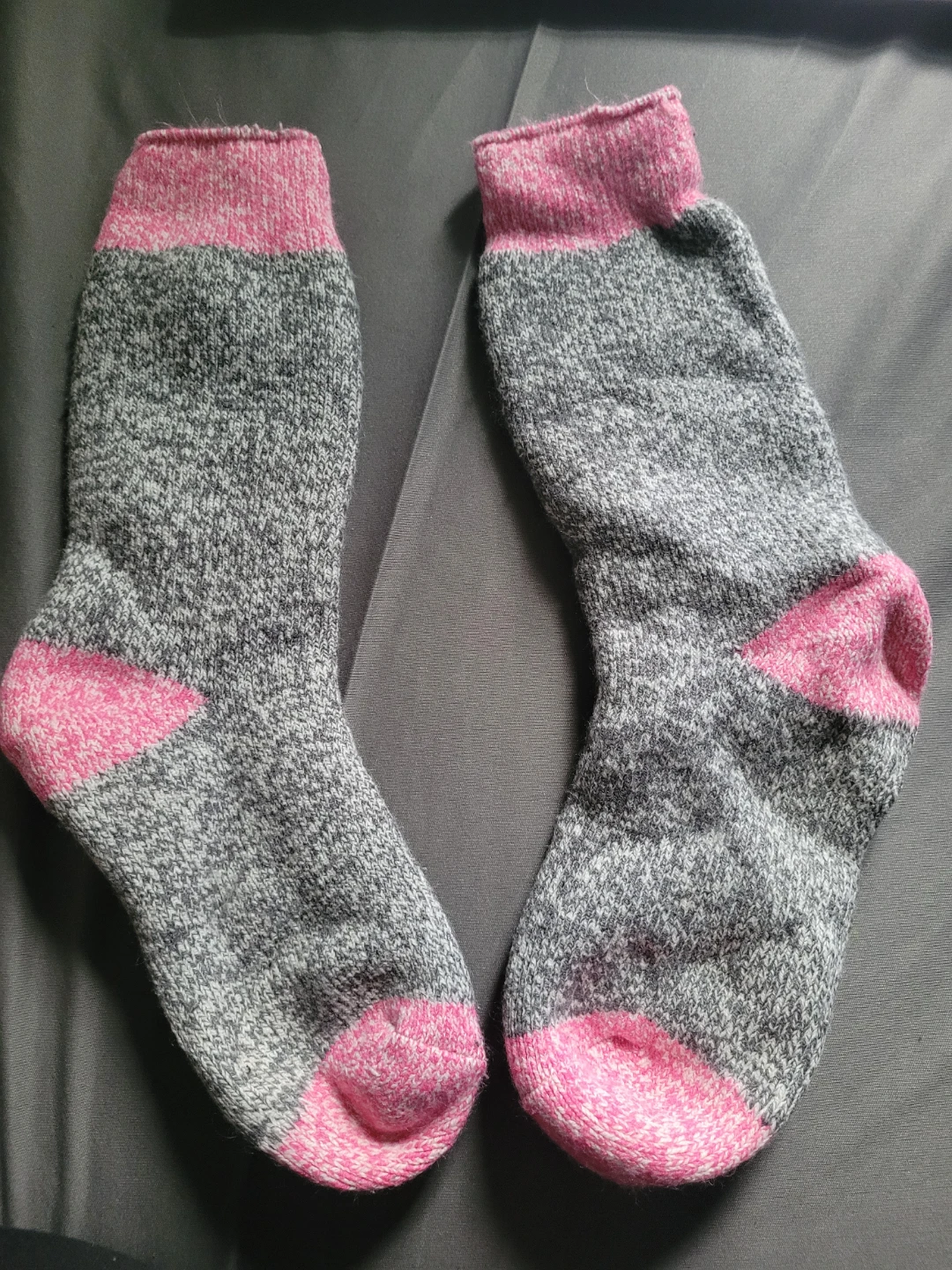 Gray and Pink Ankle Socks (Pair)