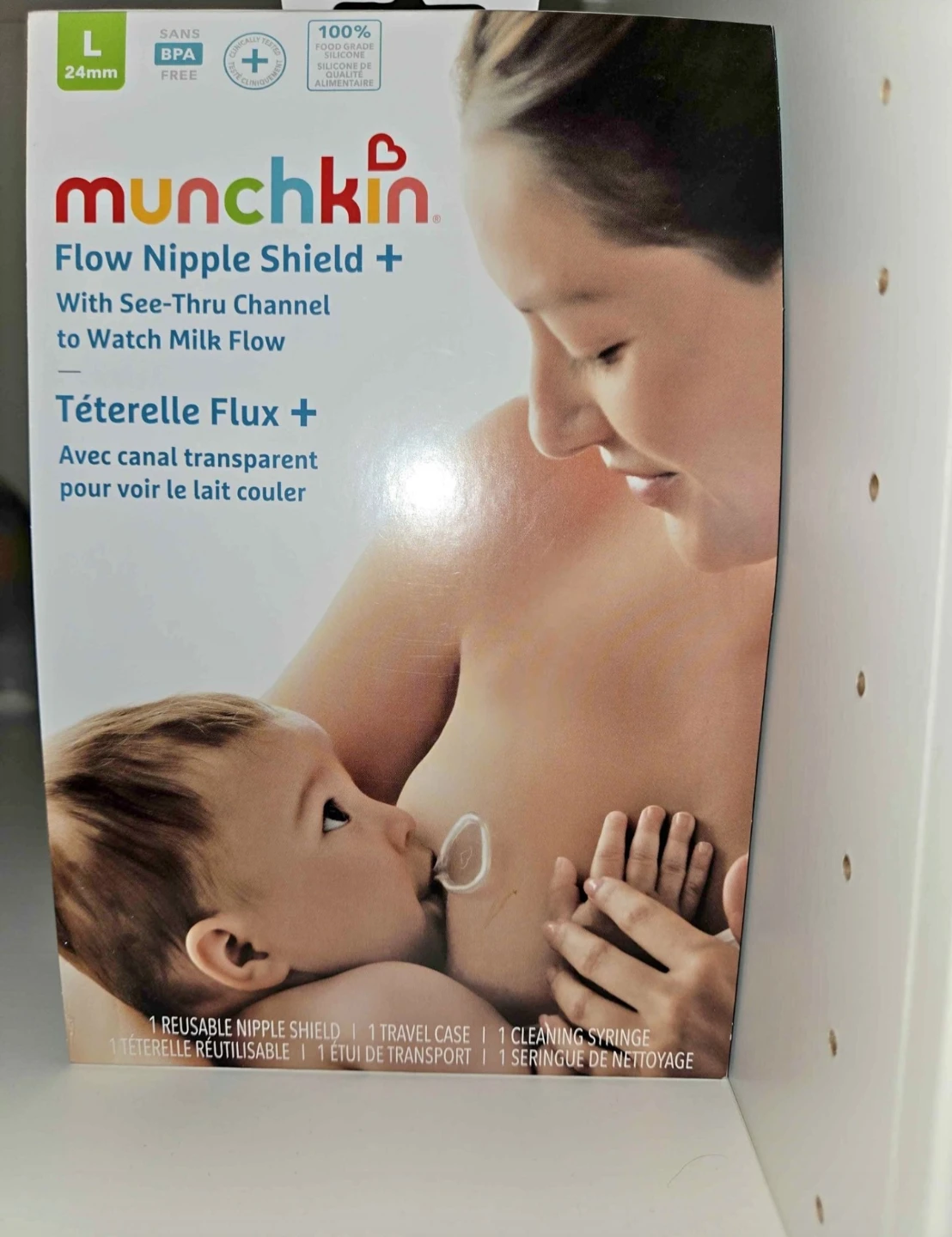Munchkin Flow Nipple Shield + Size L (24mm) with Travel Case - photo 4