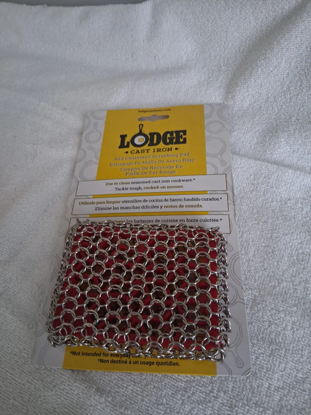 Lodge Cast Iron Red Chainmail Scrubbing Pad