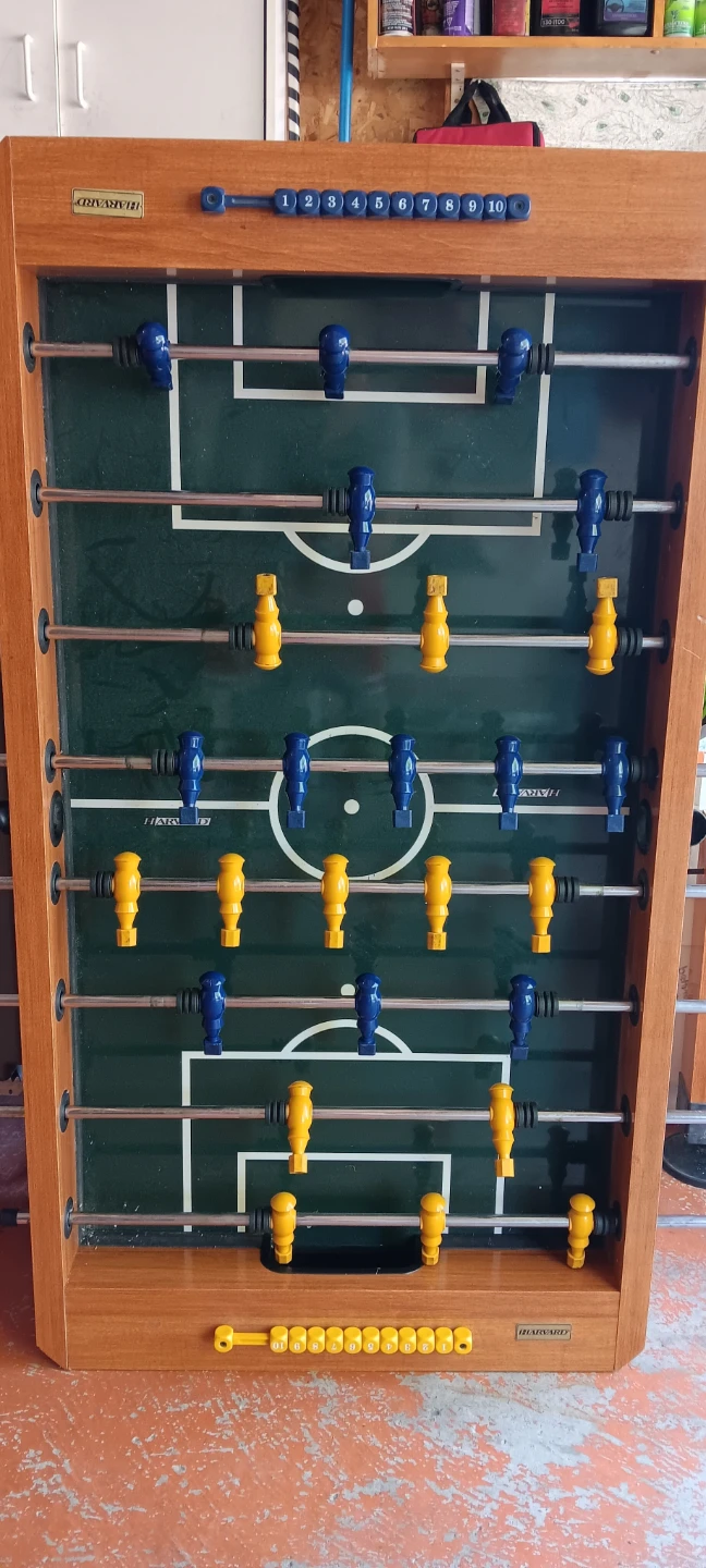 HARVARD Foosball Table