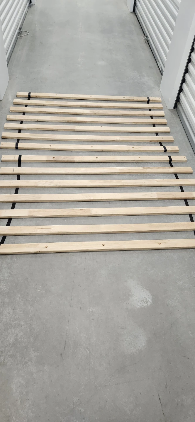 Wooden double size slats 54*76"