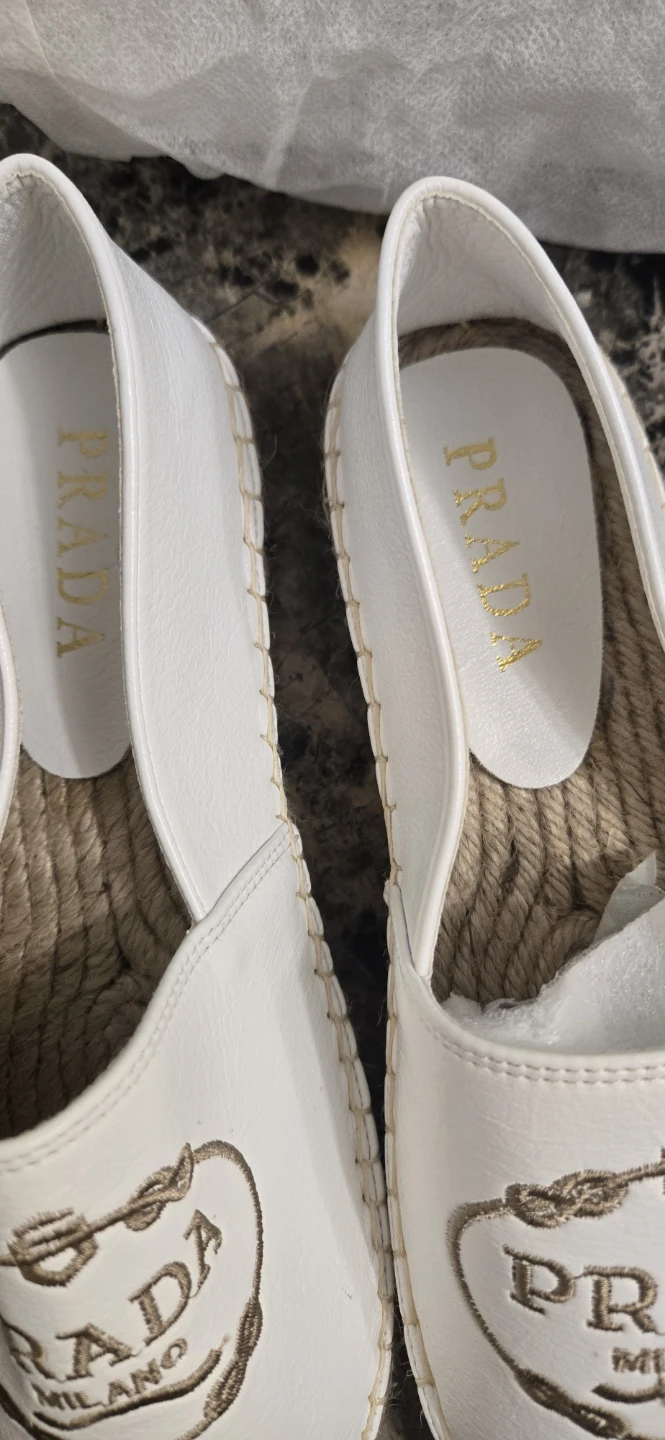Prada White  Espadrille Flats Size 37 - photo 4