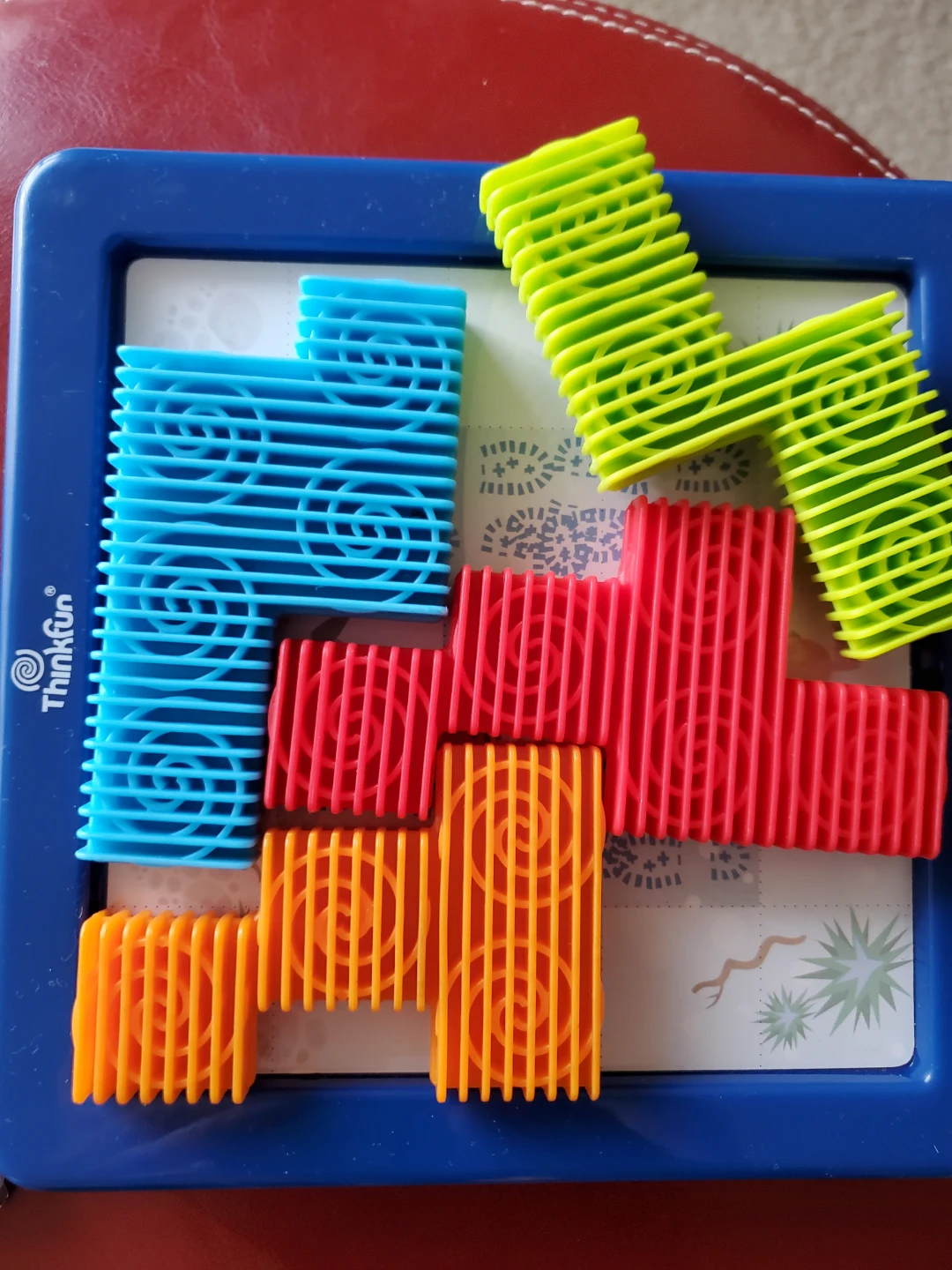 ThinkFun Games Cover Your Tracks Logic Puzzle - photo 2