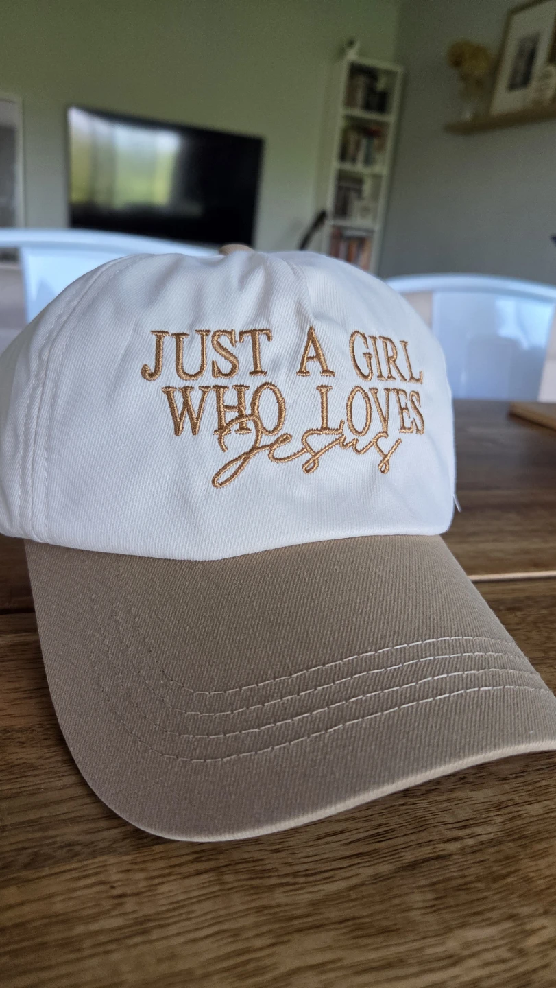Christian "Just A Girl Who Loves Jesus"  Hat – Unisex *new - photo 3