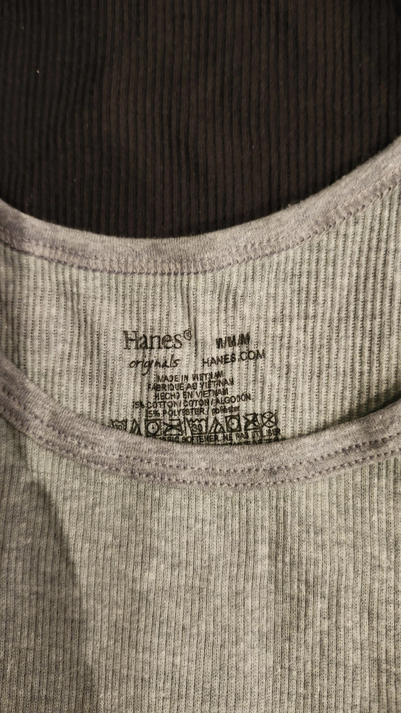 Hanes Womens 4-Pack Ribbed Tank Tops M - photo 2