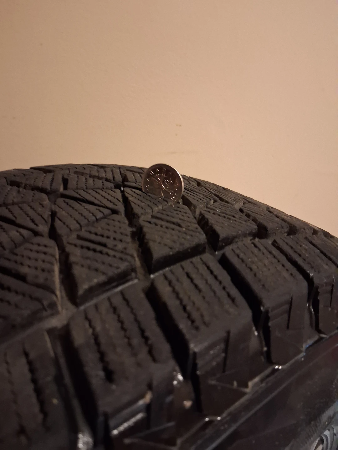 Set of 4 new rubber Tires and Rims - photo 2