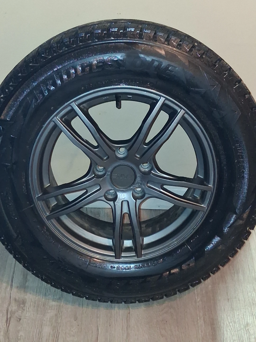Set of 4 new rubber Tires and Rims - photo 4