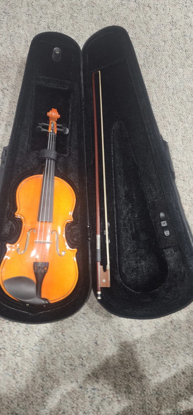 Violin with Case and Bow 1/8