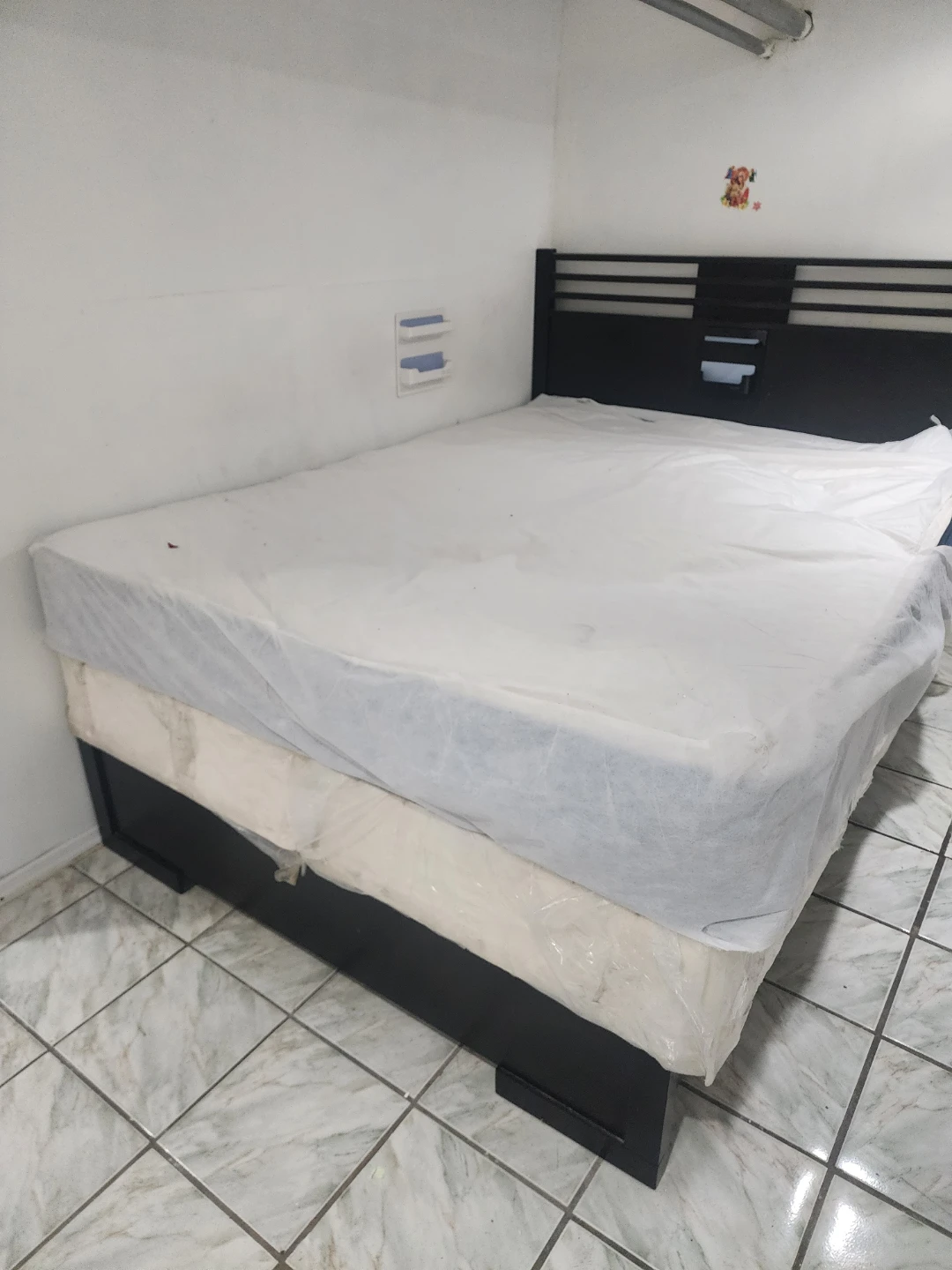 Black Metal Bed Frame with Headboard - photo 2