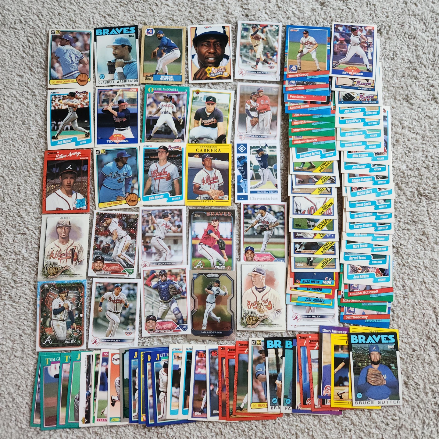 Atlanta Braves, 100 Baseball Cards Team lot - photo 5