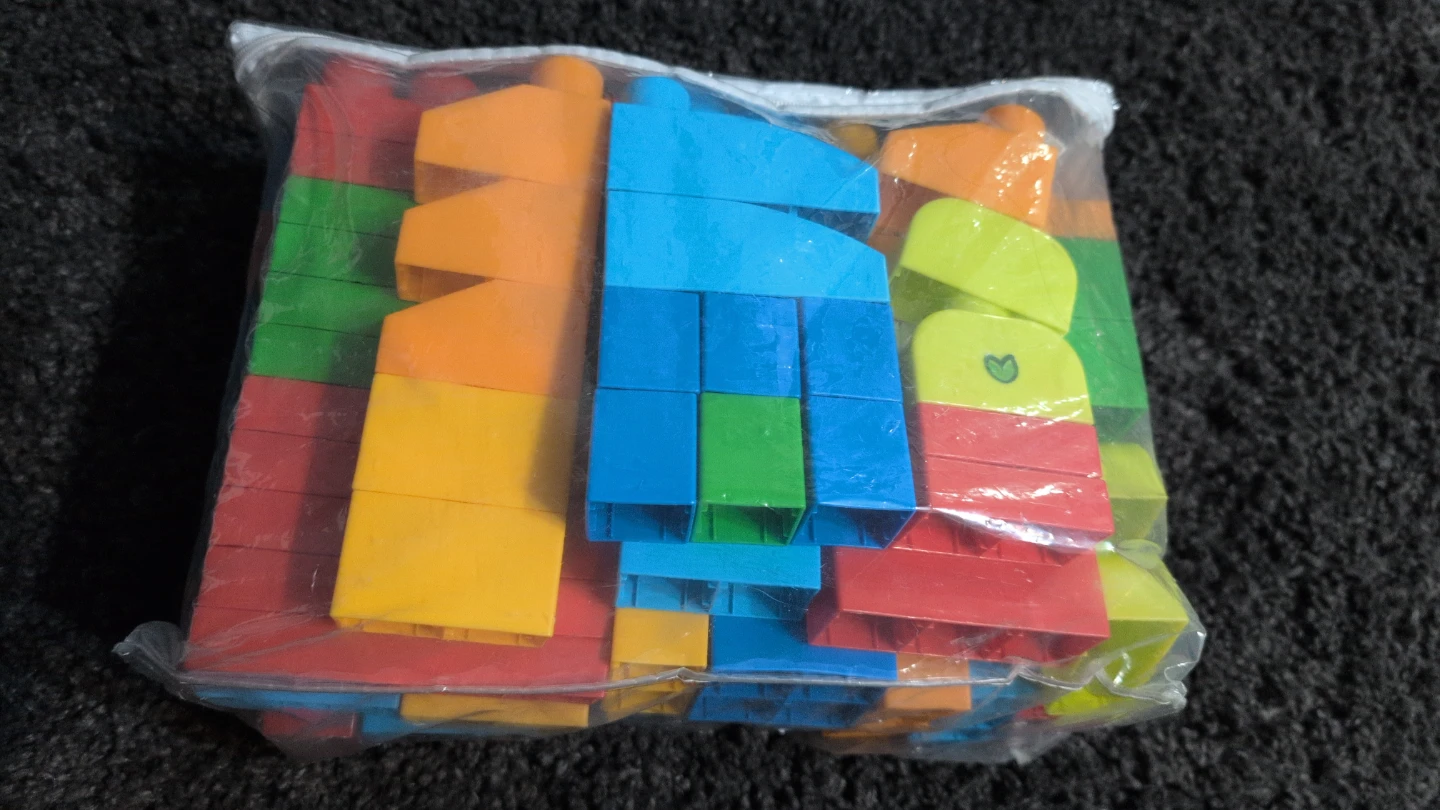 Mega Bloks Building Blocks Set of 200