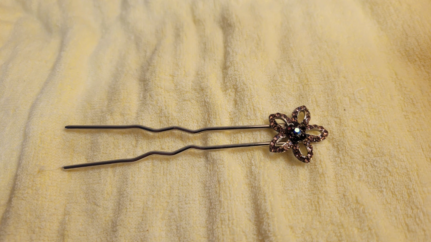 Rhinestone Flower Hair Pin - photo 2