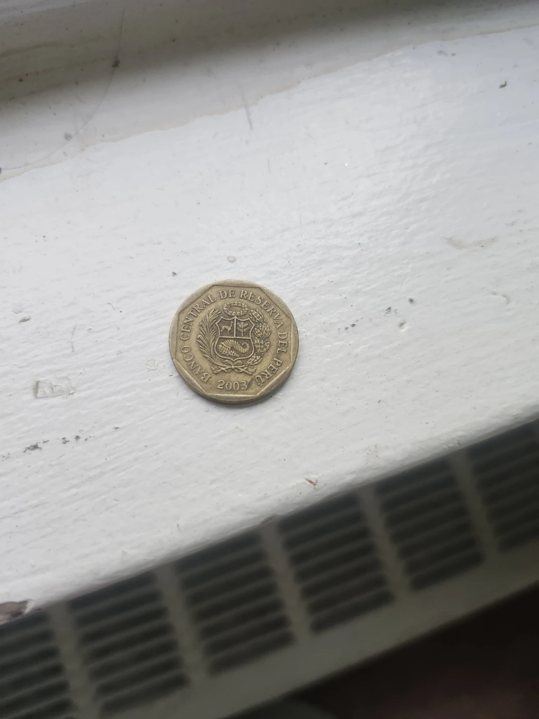 10 Centimos Coin - Peru 2003 - photo 2