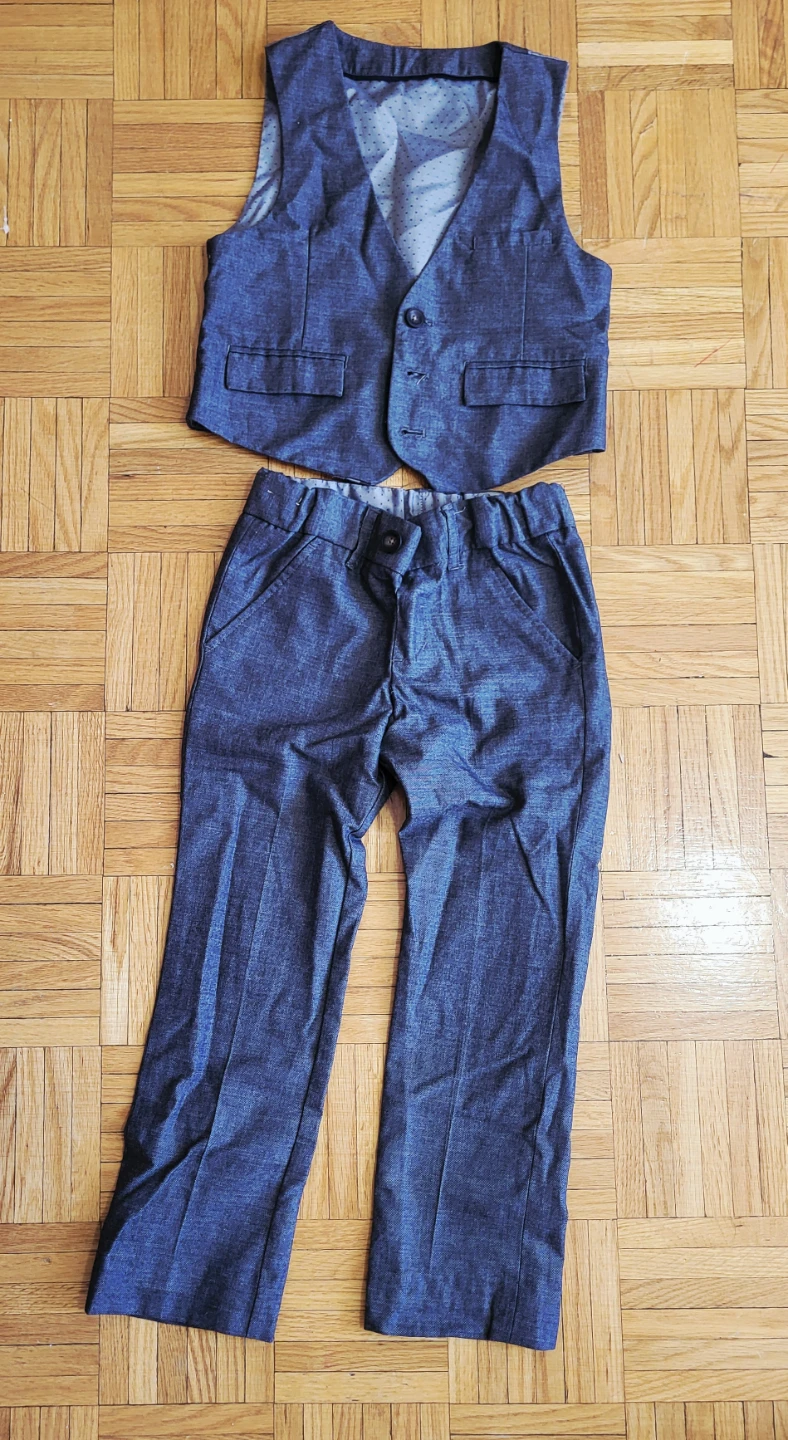 M&S Boys Grey Suit Vest and Pants Set - Age 4-5 Years