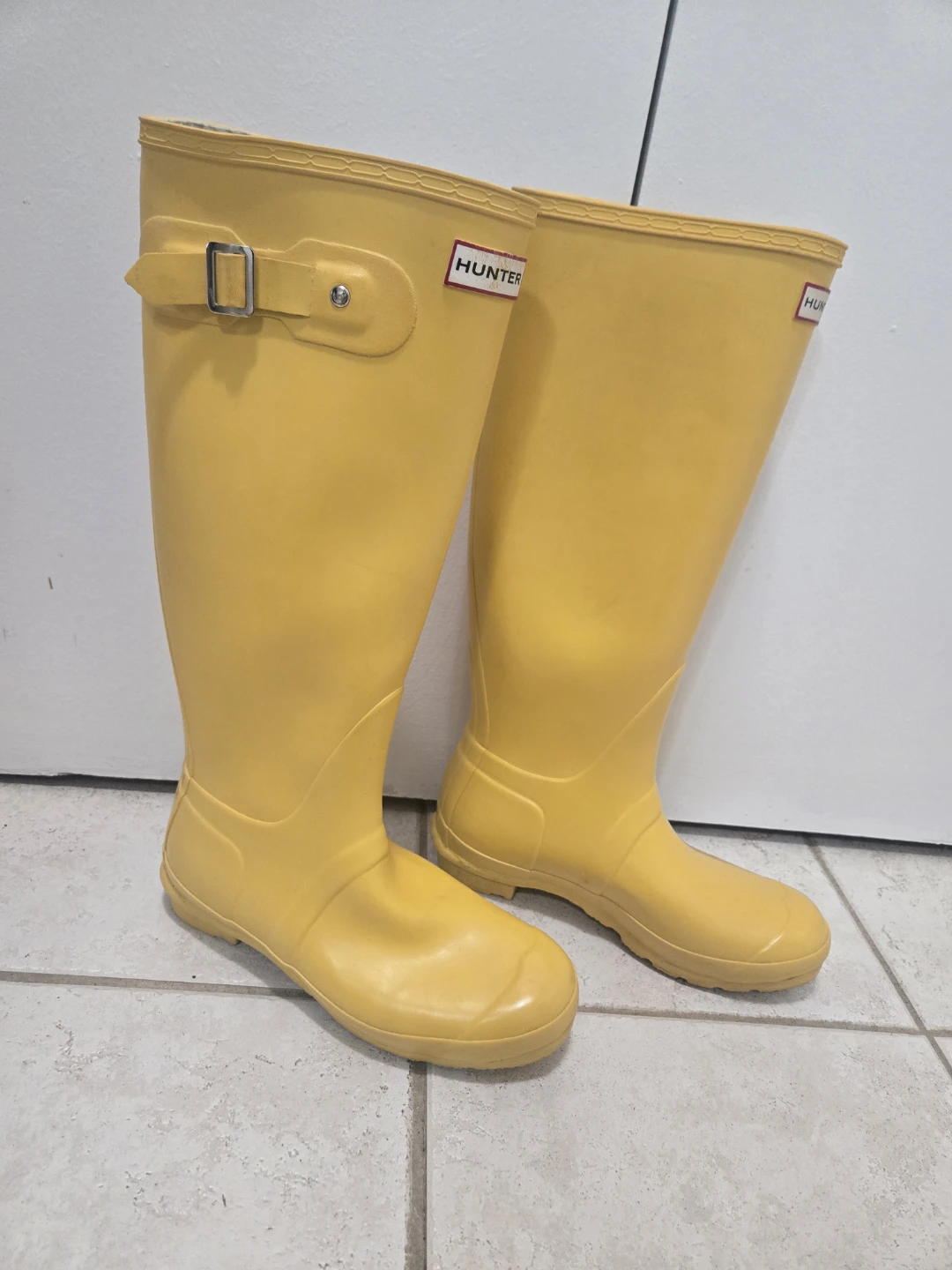 Hunter Original Tall Yellow Rubber Rain Boots - photo 3