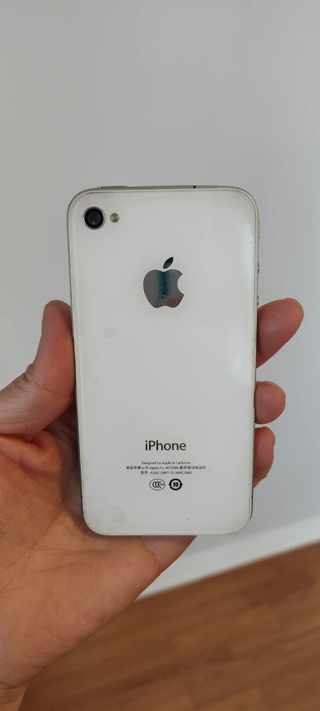 Classic Steve Jobs Era iPhone 4 - Excellent Condition - photo 2