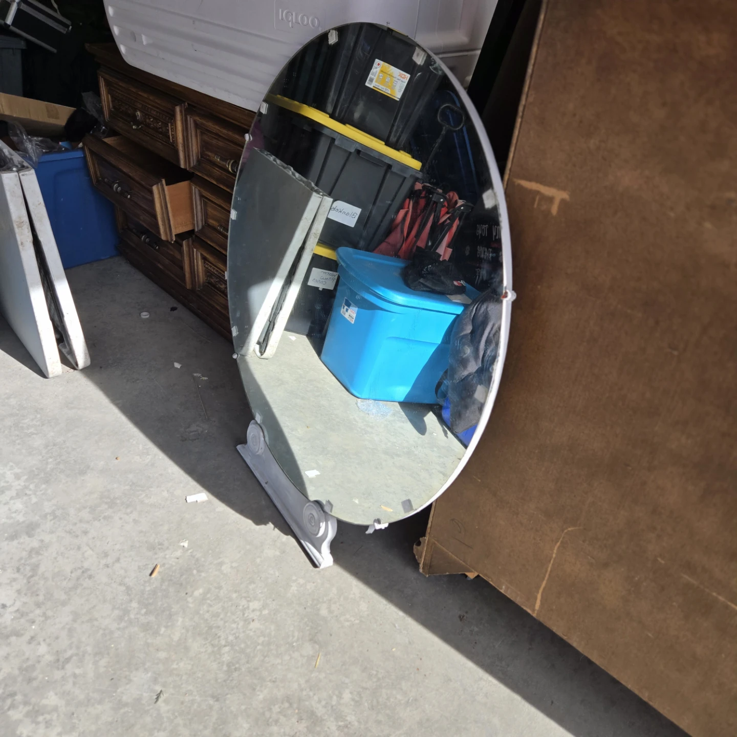 Oval Vanity Mirror with Stand