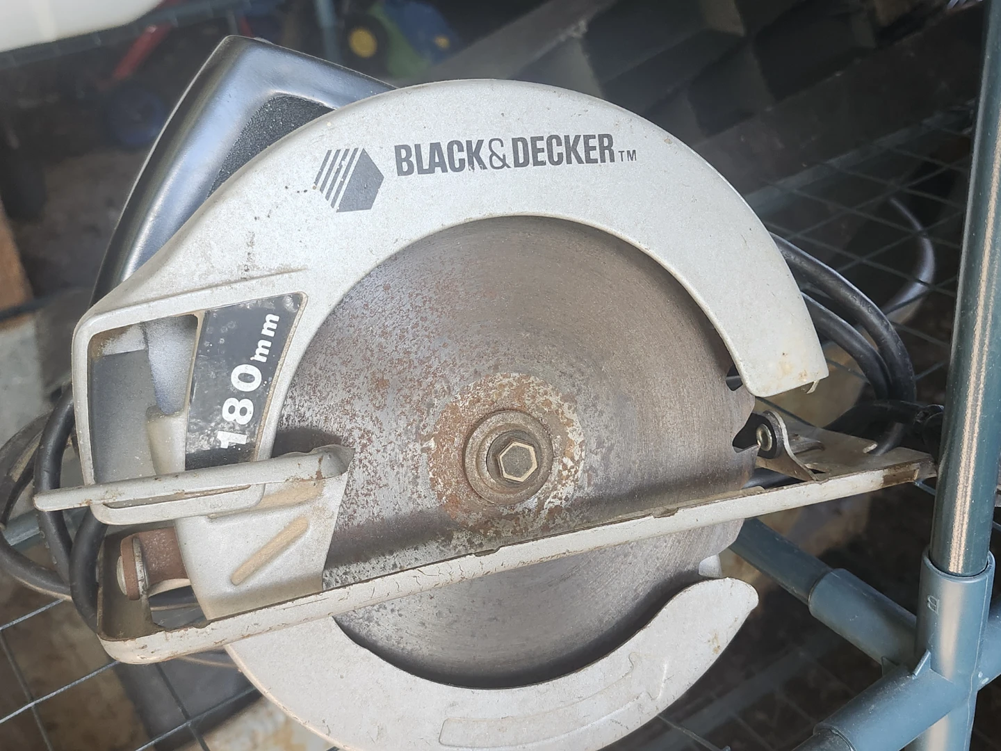 Black & Decker 180mm Circular Saw