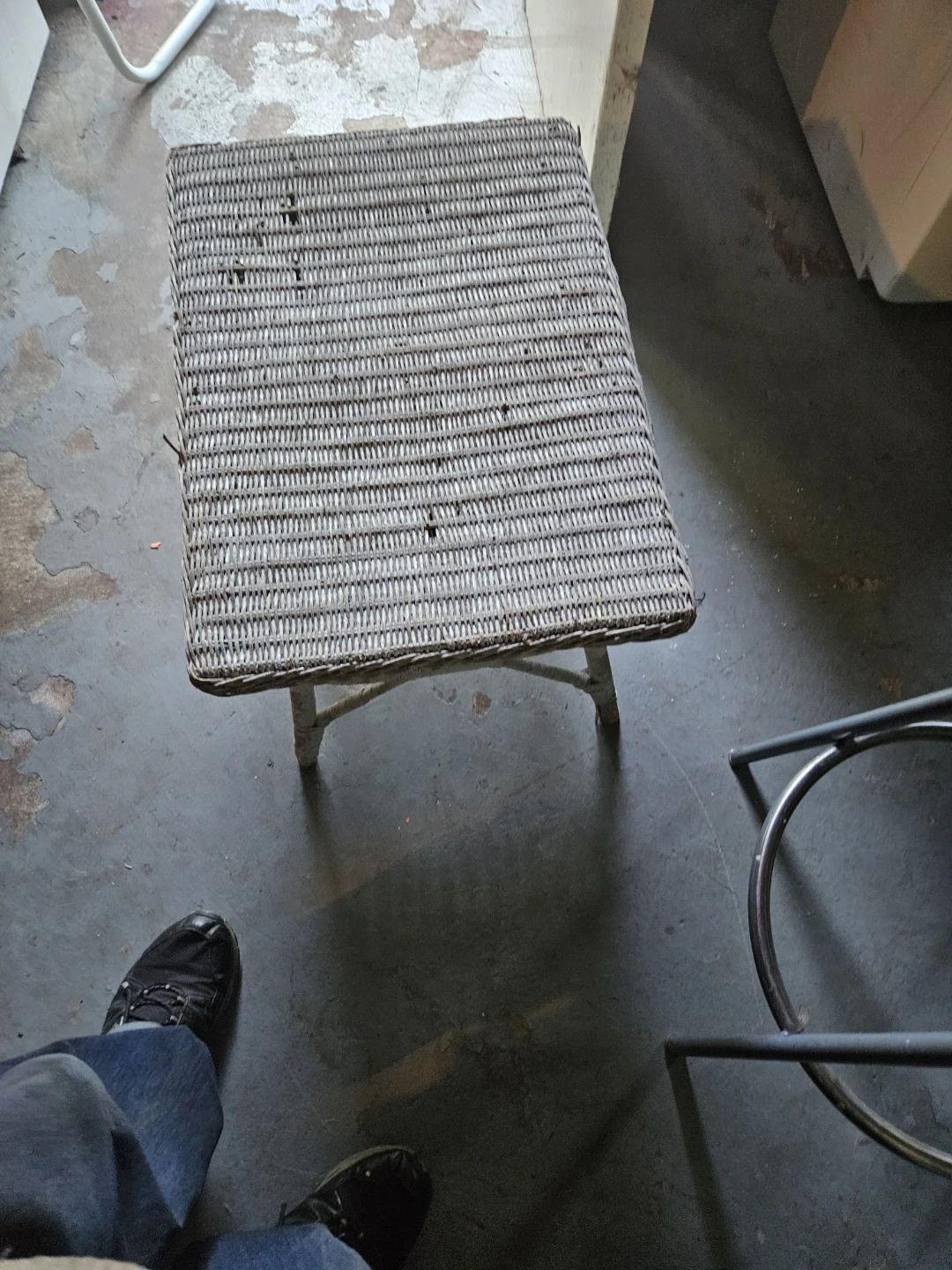 White Wicker Side Table with Shelf - photo 5