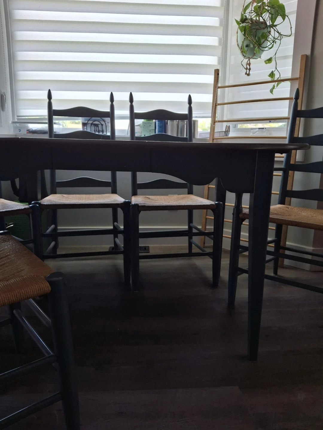 Dining table with six chairs - photo 3