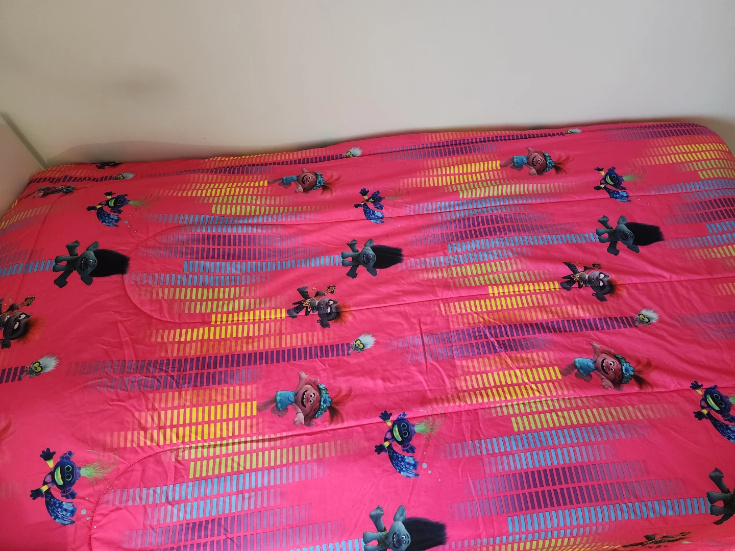 Trolls Comforter - photo 2