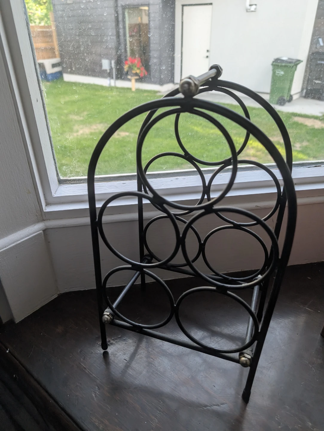 Metal Wine Rack - photo 2