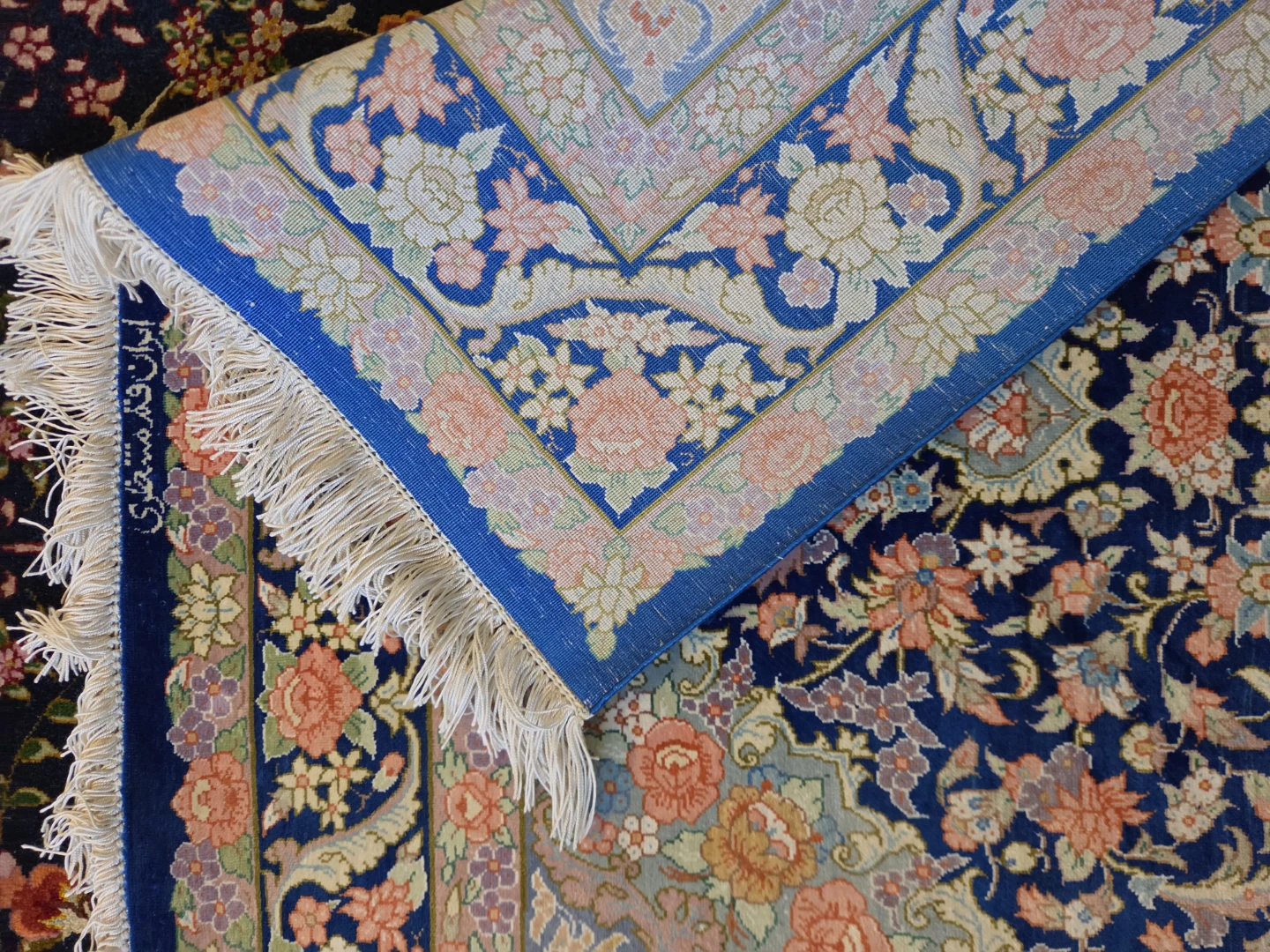 Persian Style silk Area Rug for Museum of Art - photo 4