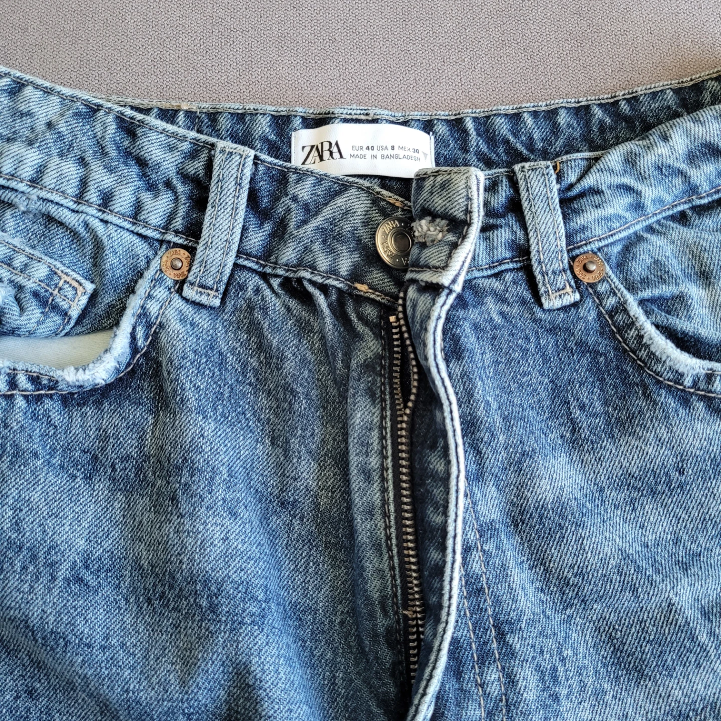Zara Blue Distressed Denim Jeans