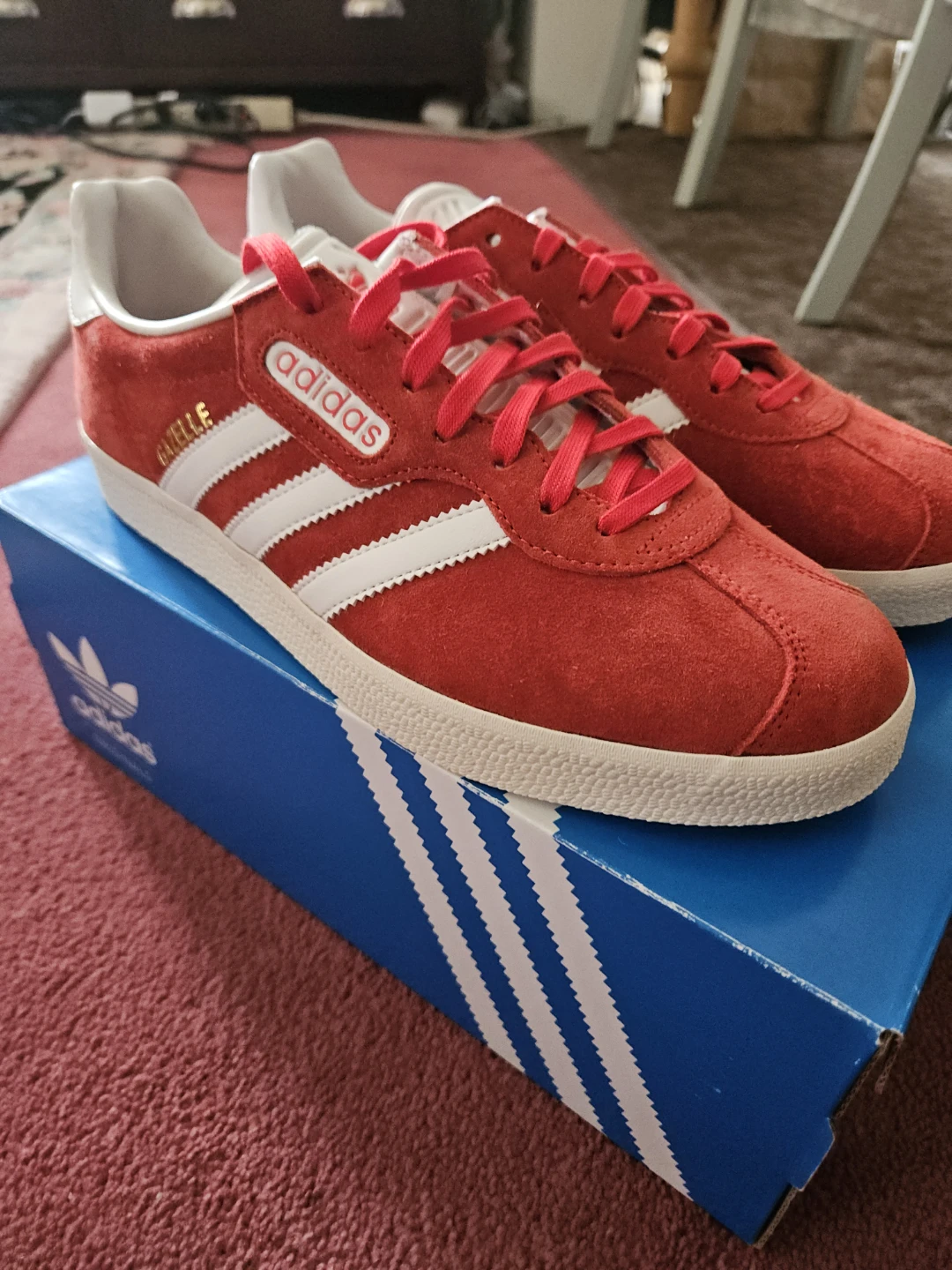 Adidas Gazelle Super Red Shoes Men's Size 8 1/2 - photo 3