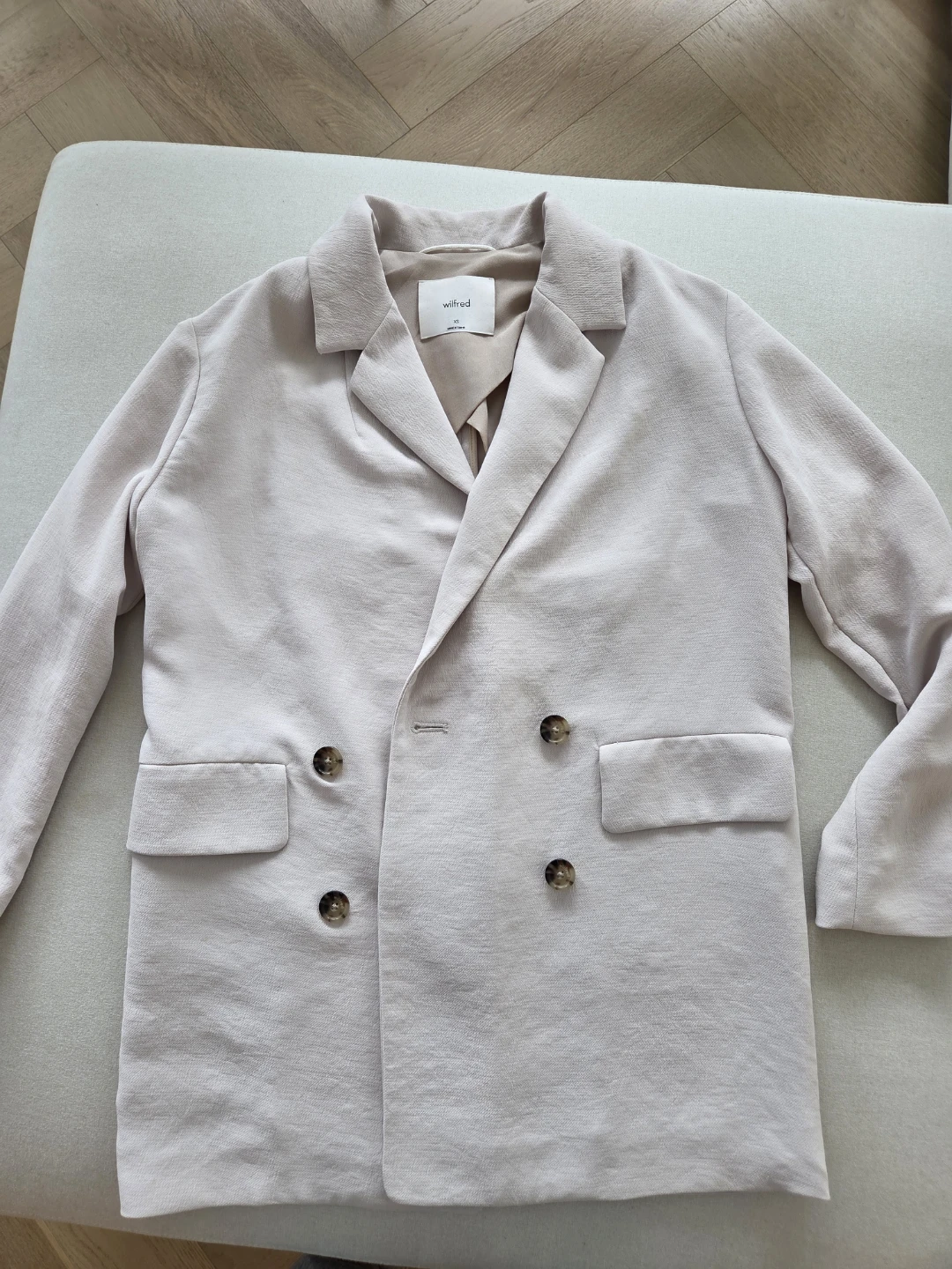 Aritzia Wilfred Double-Breasted Blazer - photo 3