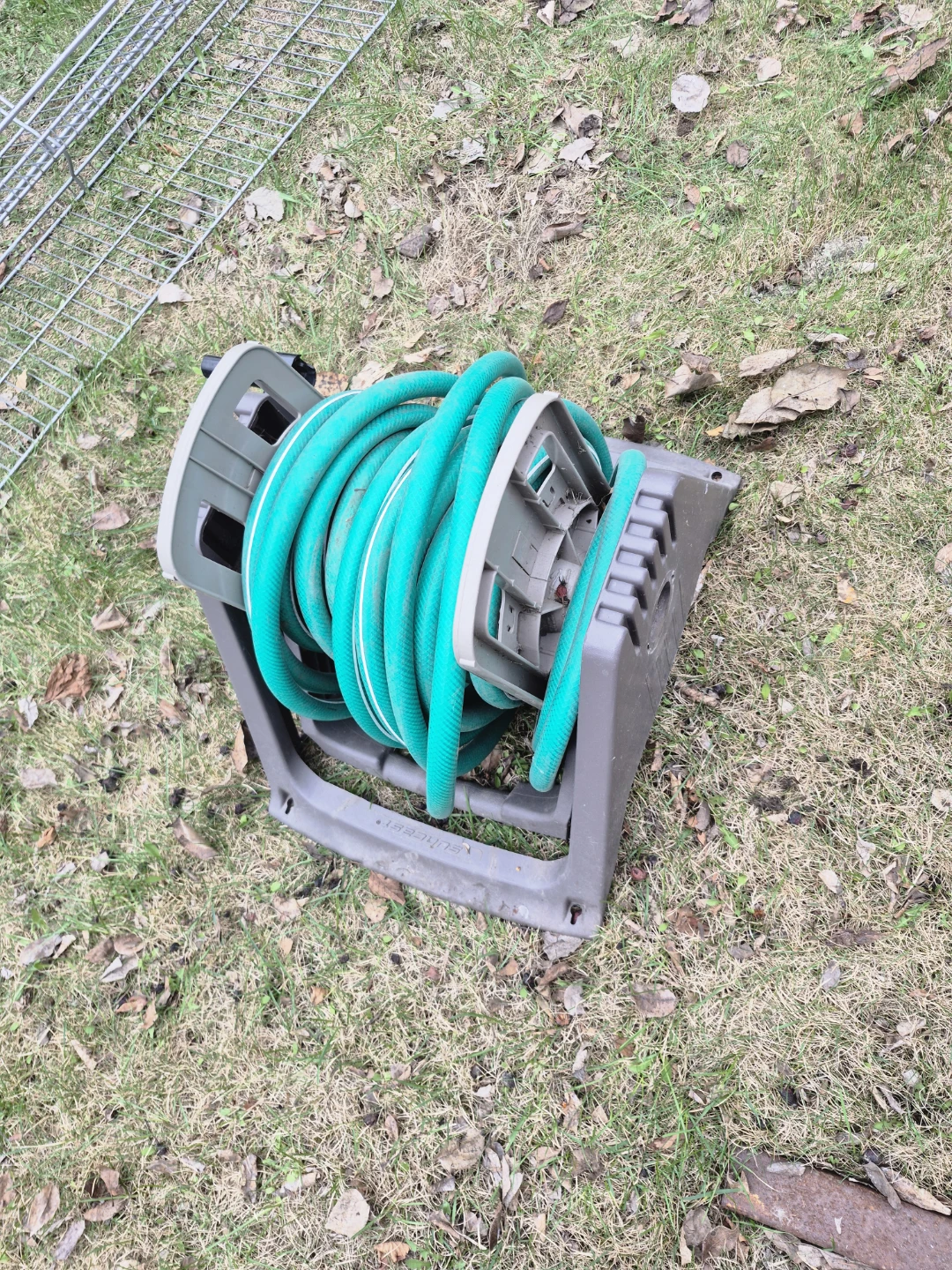 Green Garden Hose with Reel - photo 2