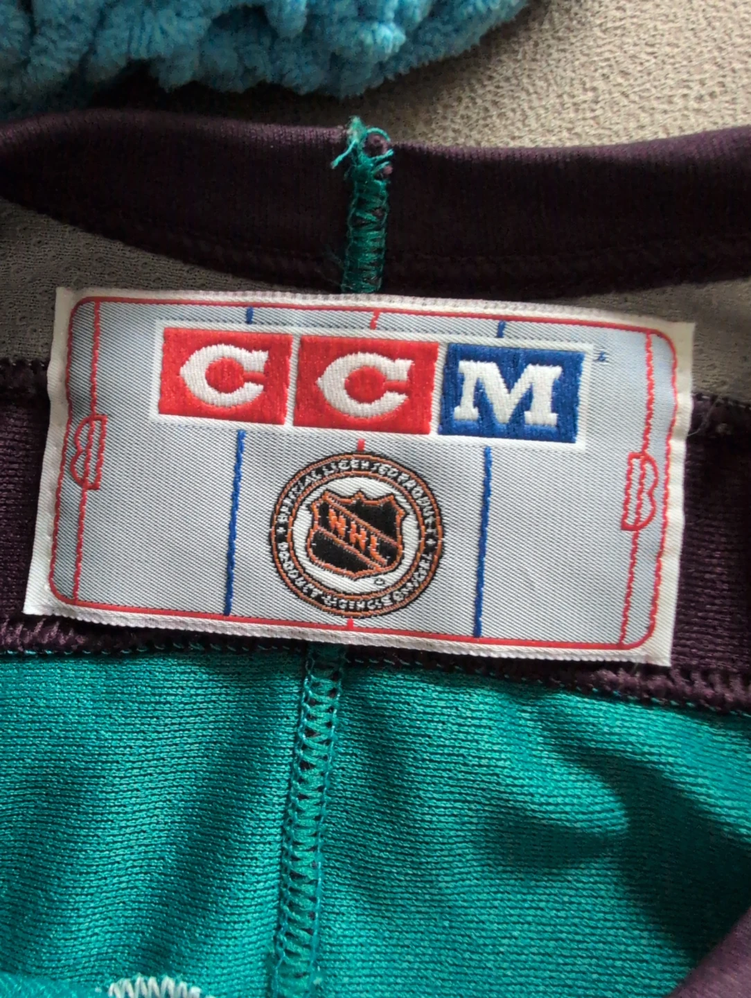 CCM Anaheim Mighty Ducks Hockey Jersey - photo 3