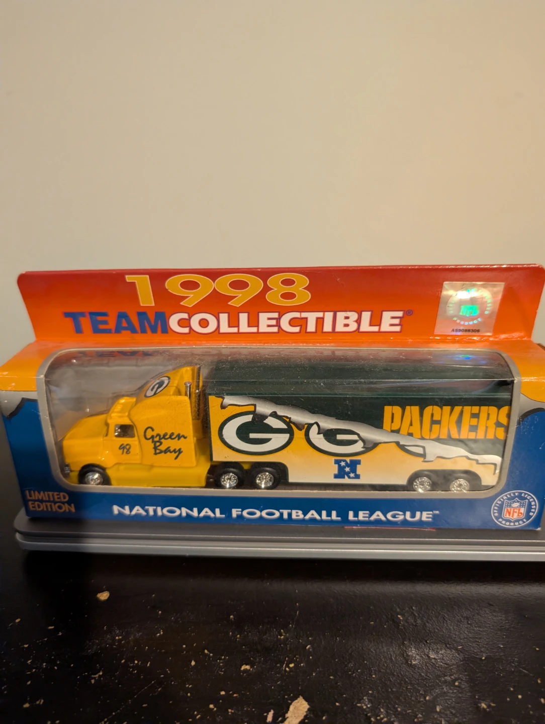 1998 Team Collectible Green Bay Packers NFL Truck
