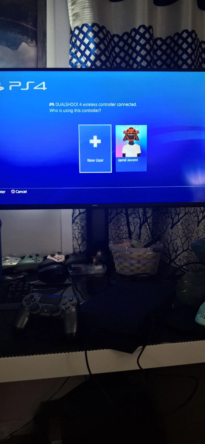 Sony PlayStation 4 (PS4) Console with Controller - photo 4