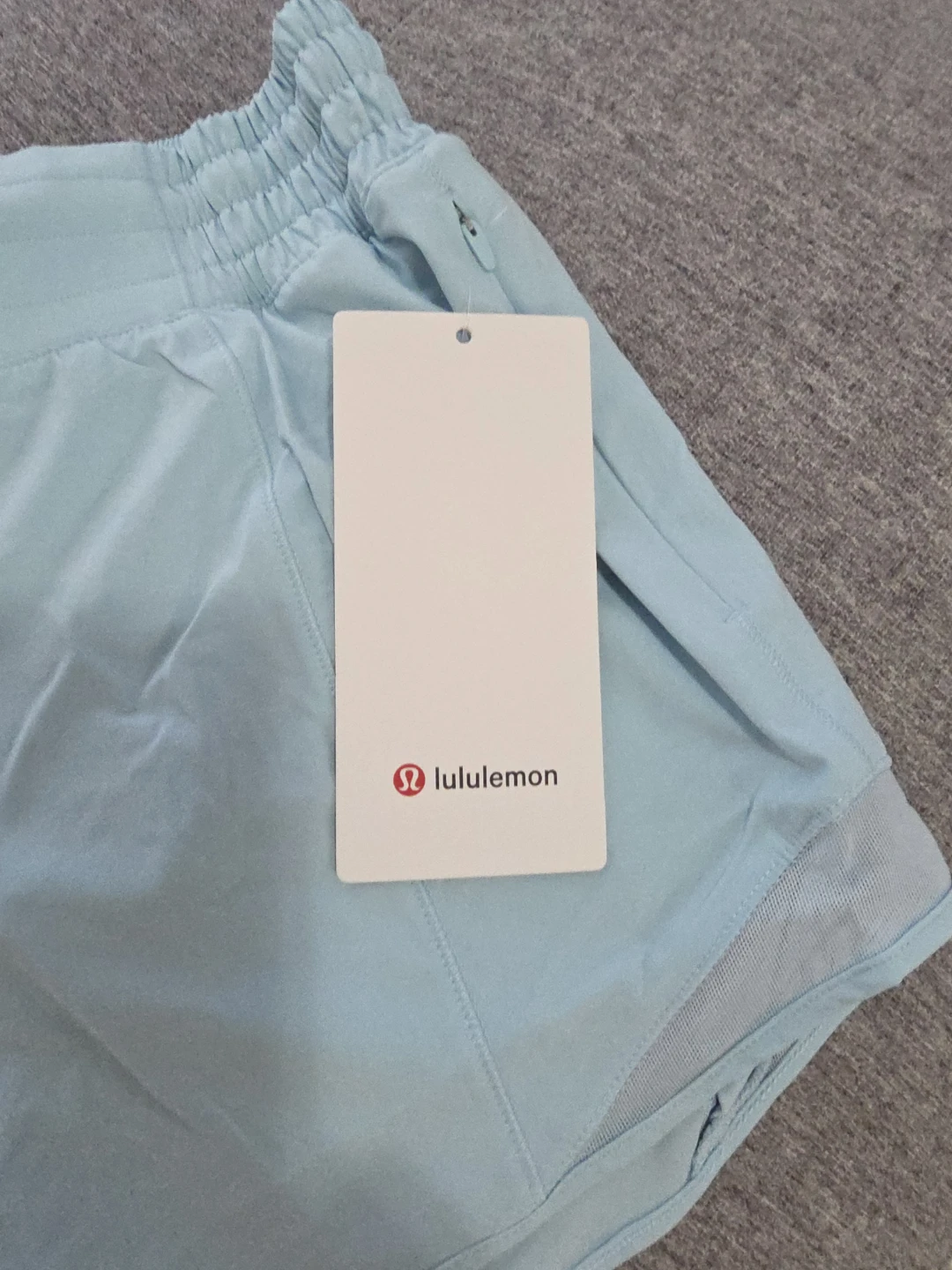 Lululemon Light Blue Hotty Hot Shorts Size 4 - photo 4
