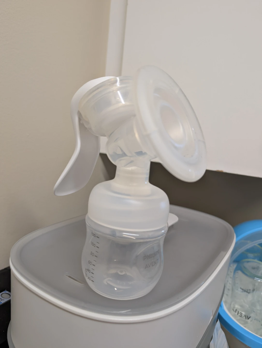 Philips Avent Manual Breast Pump