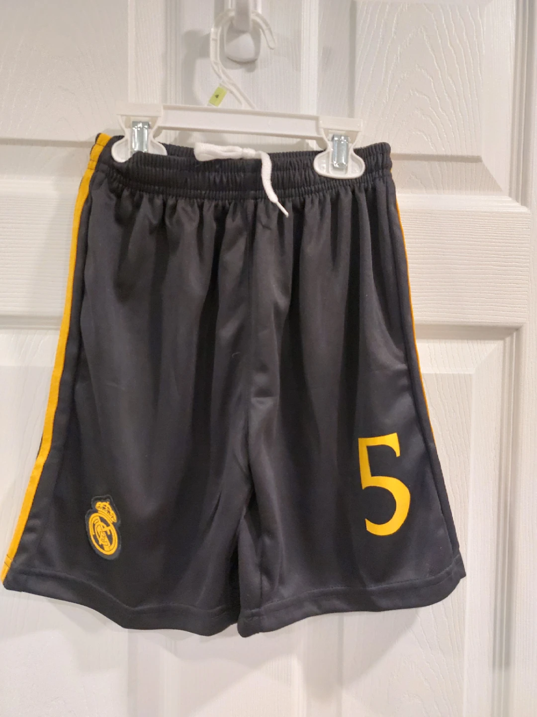 Kids Soccer Jersey and Shorts Set - Black/Gold - photo 2