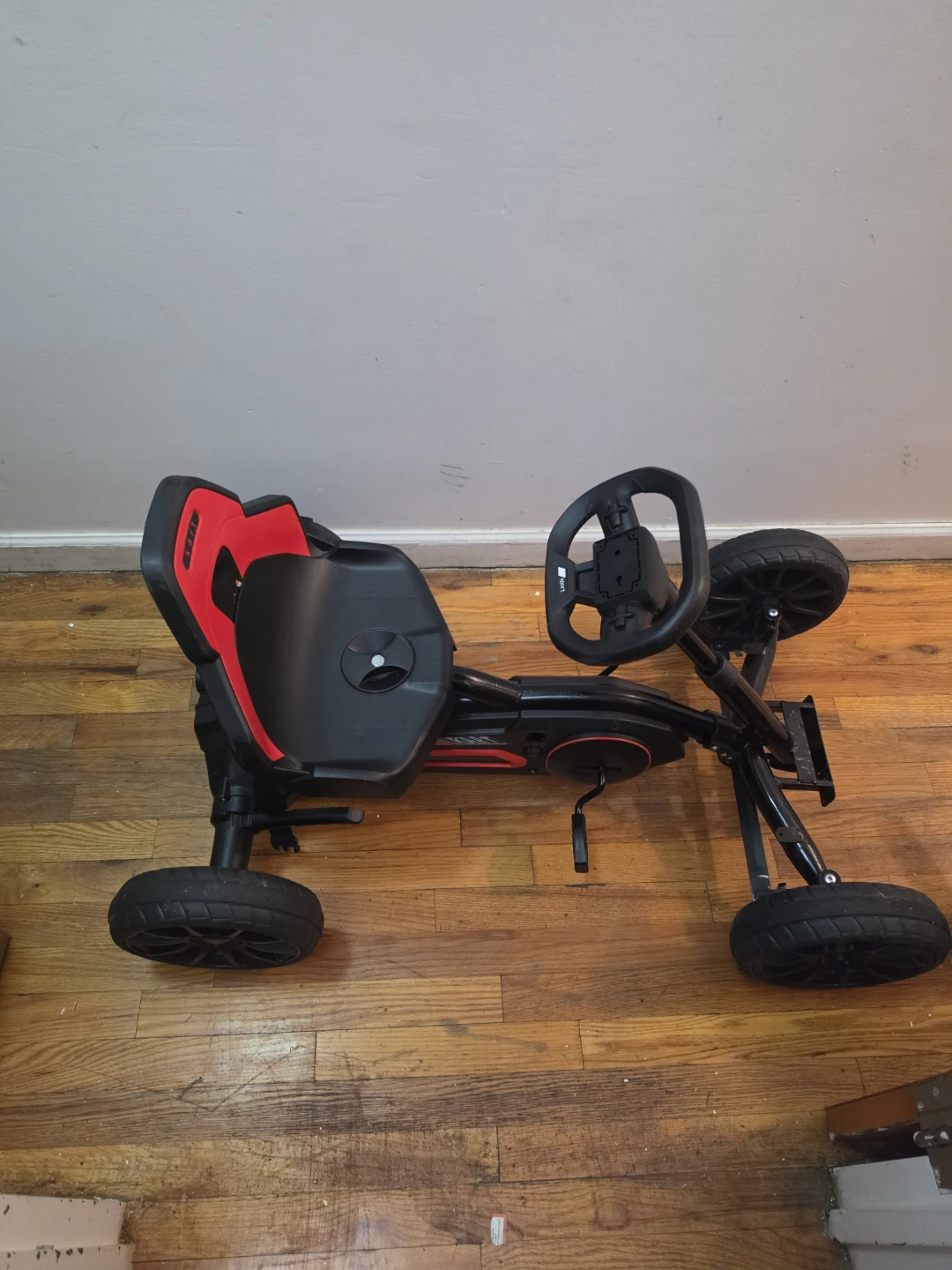Kids Pedal Go Kart Ride On Toy - photo 4