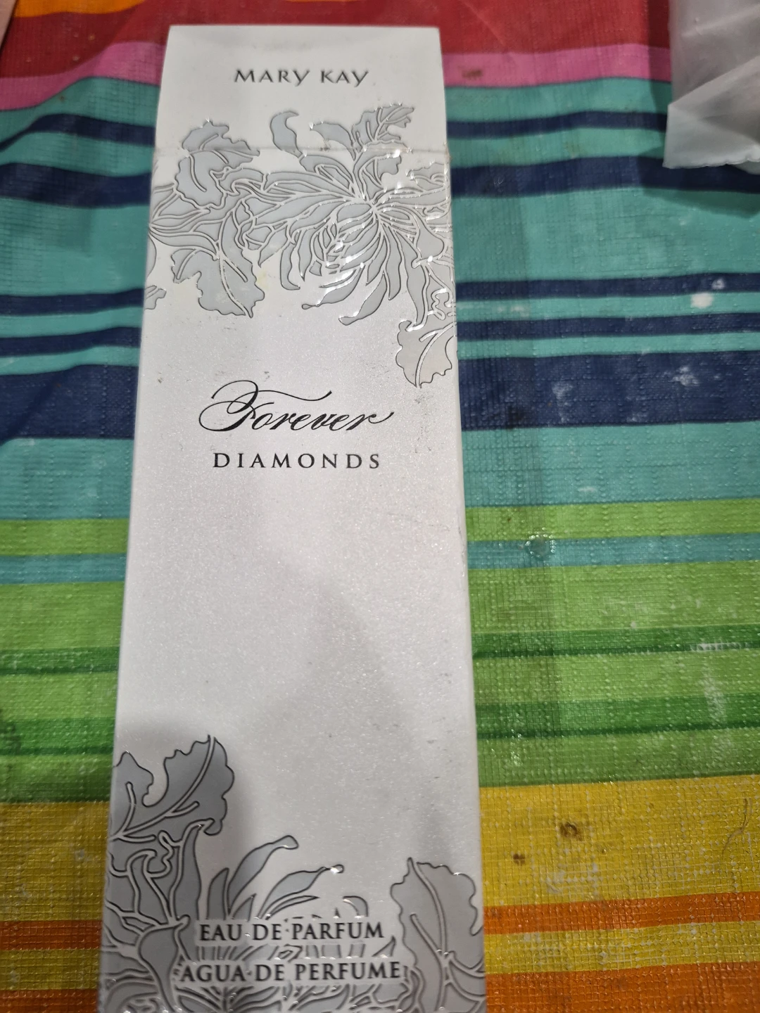 Mary Kay Forever Diamonds Eau de Parfum for Women - photo 2