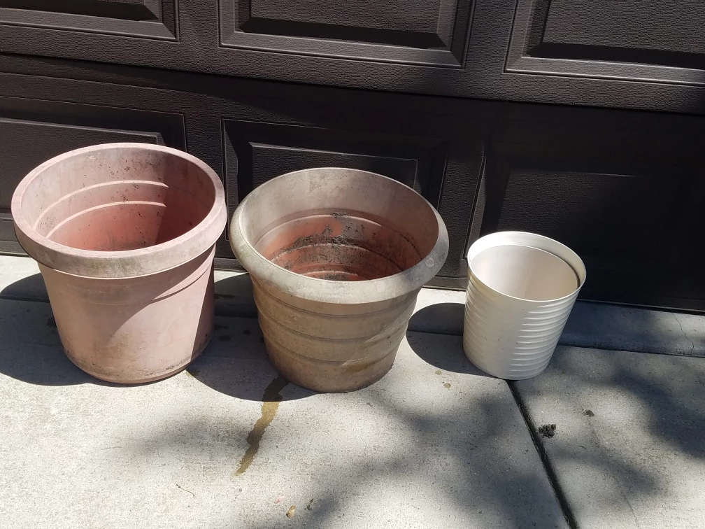 Set of 3 Plastic Planters