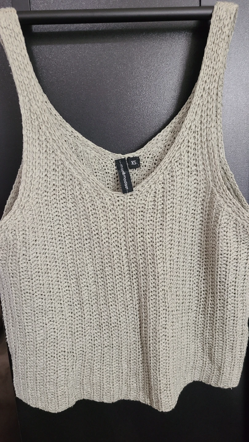 Moon & Madison Knit Tank Top XS