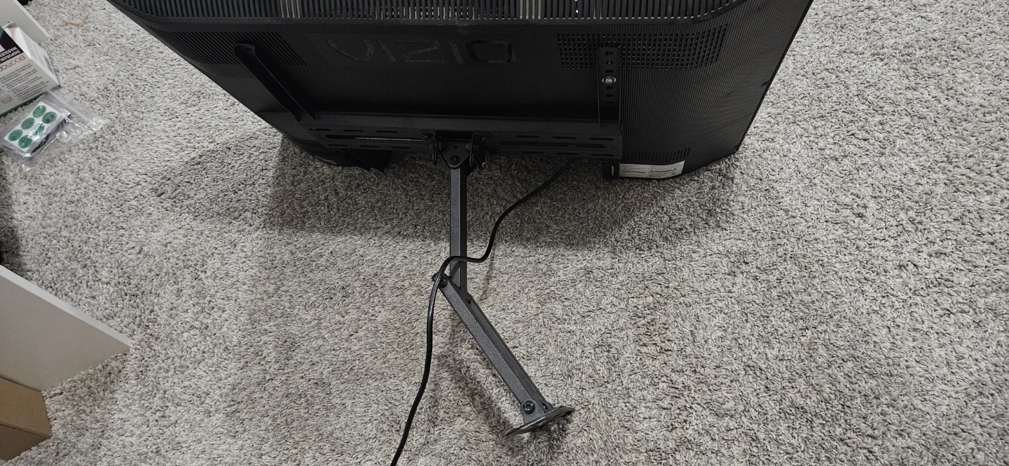 Vizio TV with Remote and Wall Mount - photo 5