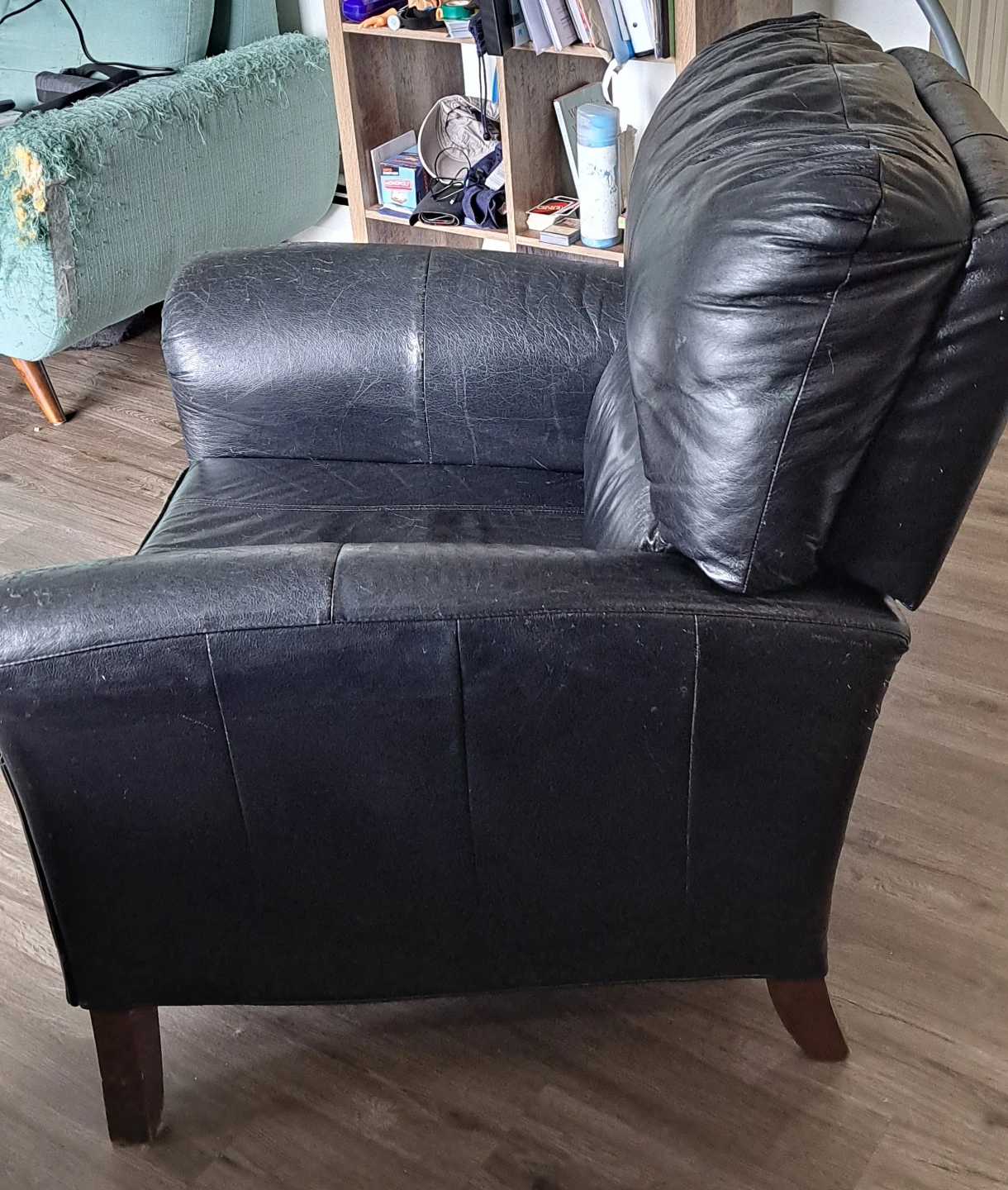 Black Leather Recliner Chair - photo 4