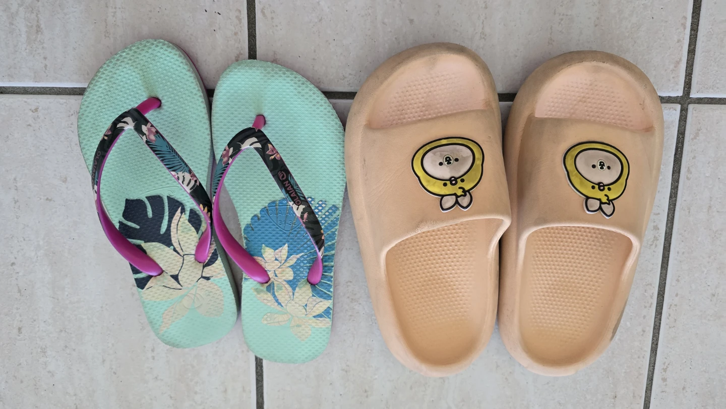 Bundle Kids Sandals, Flip Flops, and Slides Bundle Size 13Youth - photo 4