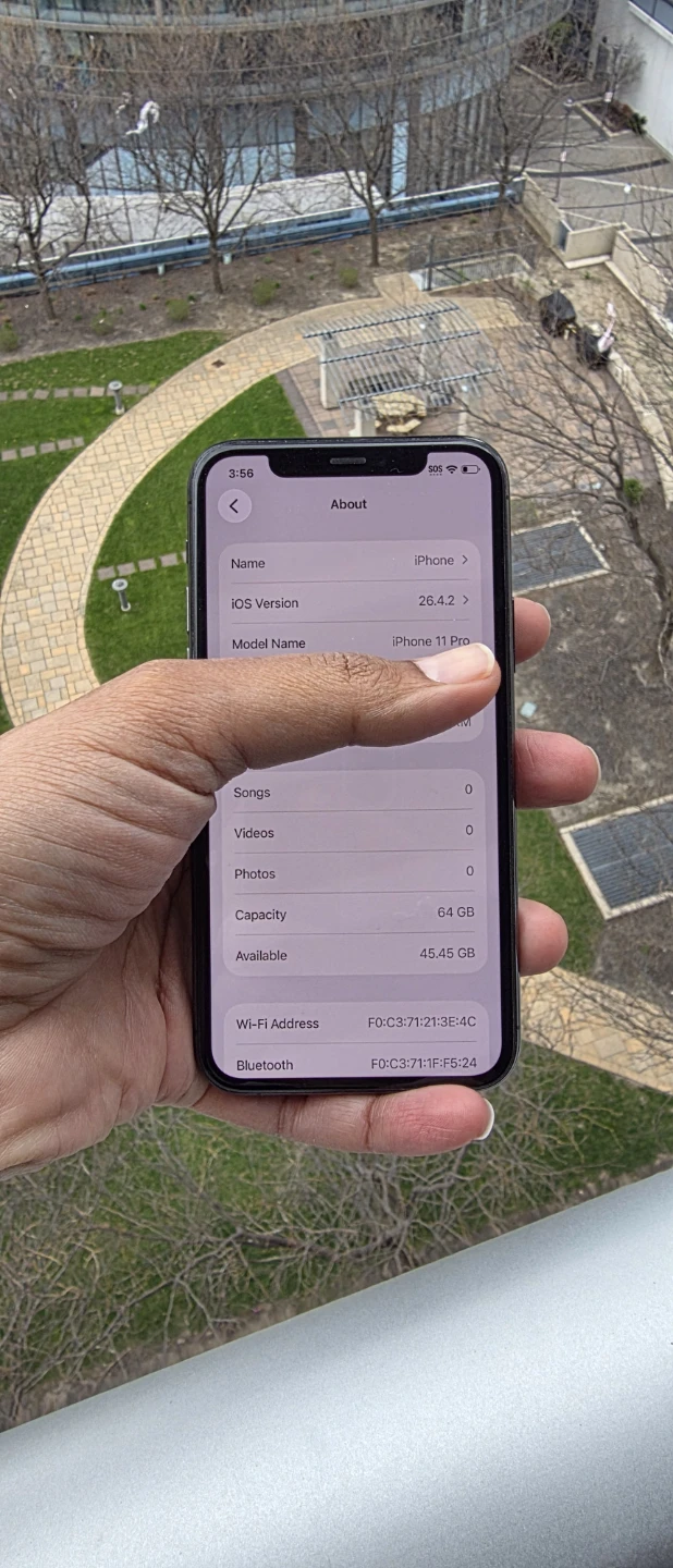 Apple iPhone 11 Pro - photo 4