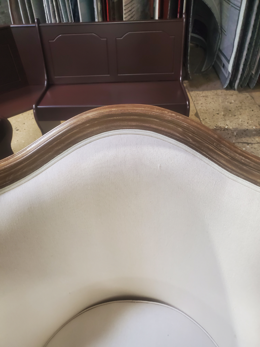 Upholstered Traditional French-style  accent chair(New) - photo 4