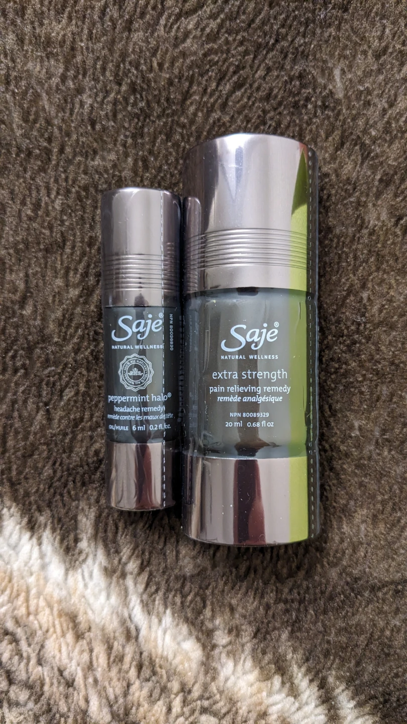 Saje Deskside Duo Tech Neck Relief Kit