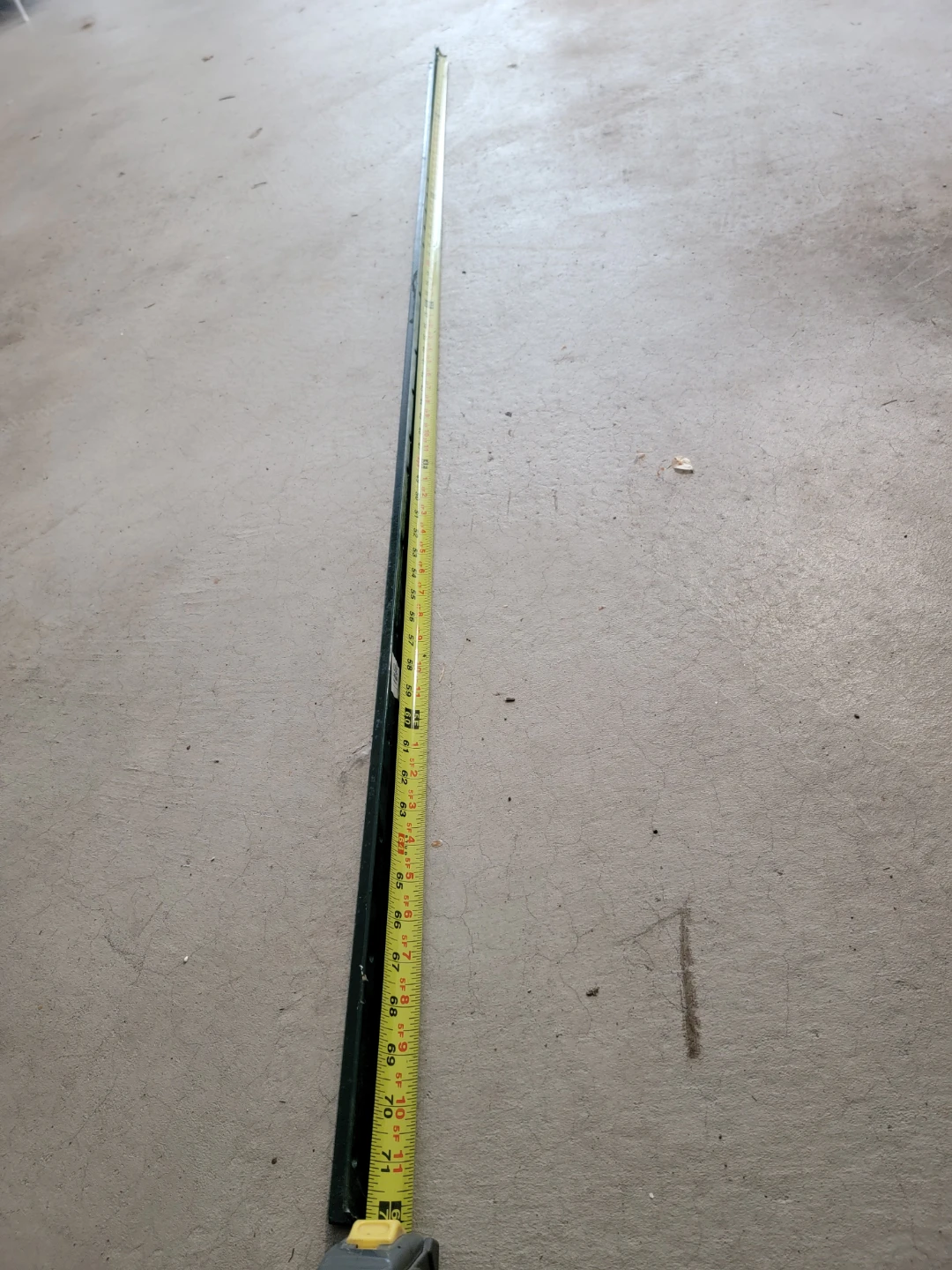 Metal Garden Fence T-Bar Post, 6-ft (x1)