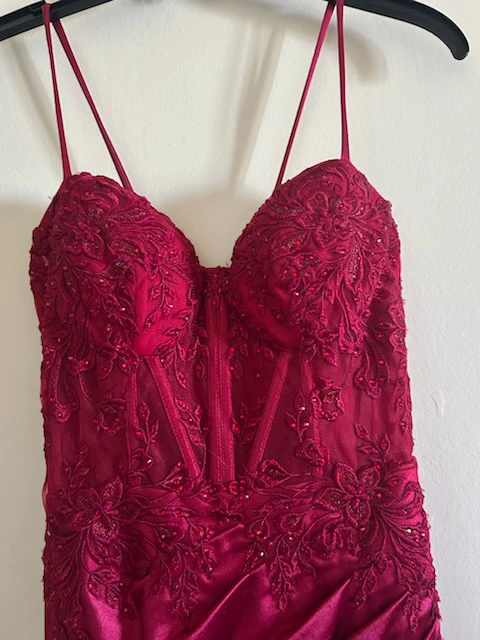 Cindy Collection Red Sequins Gown - Size S - photo 5