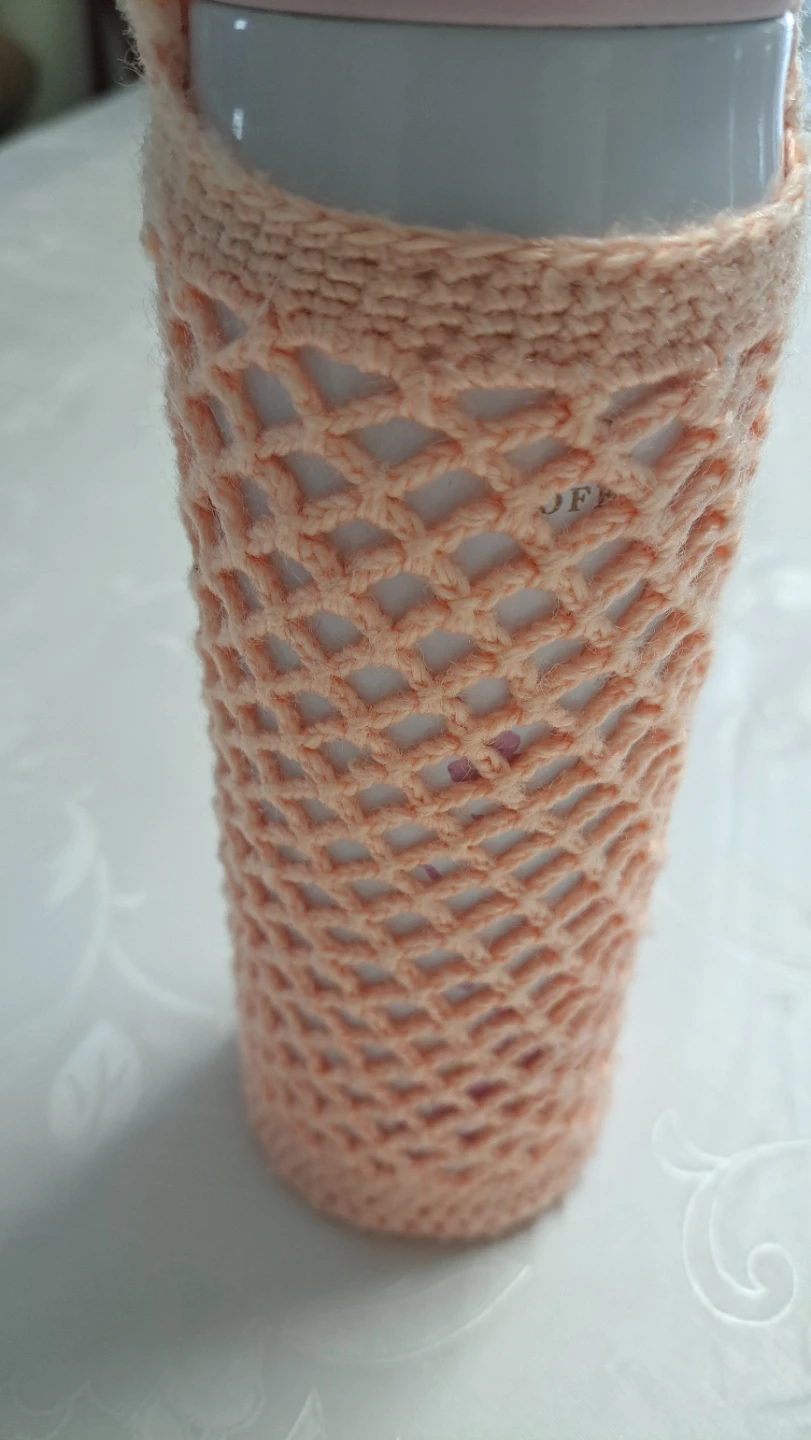 Hand-knitted Bottle Holder - photo 3